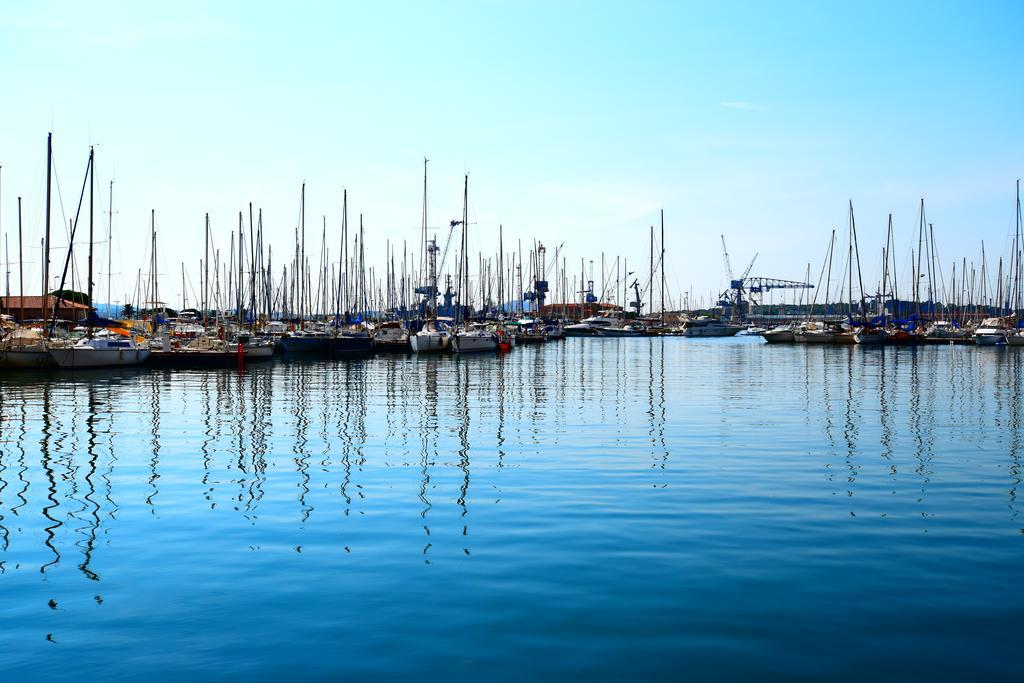Le Provence Plage La Seyne-sur-Mer Bagian luar foto